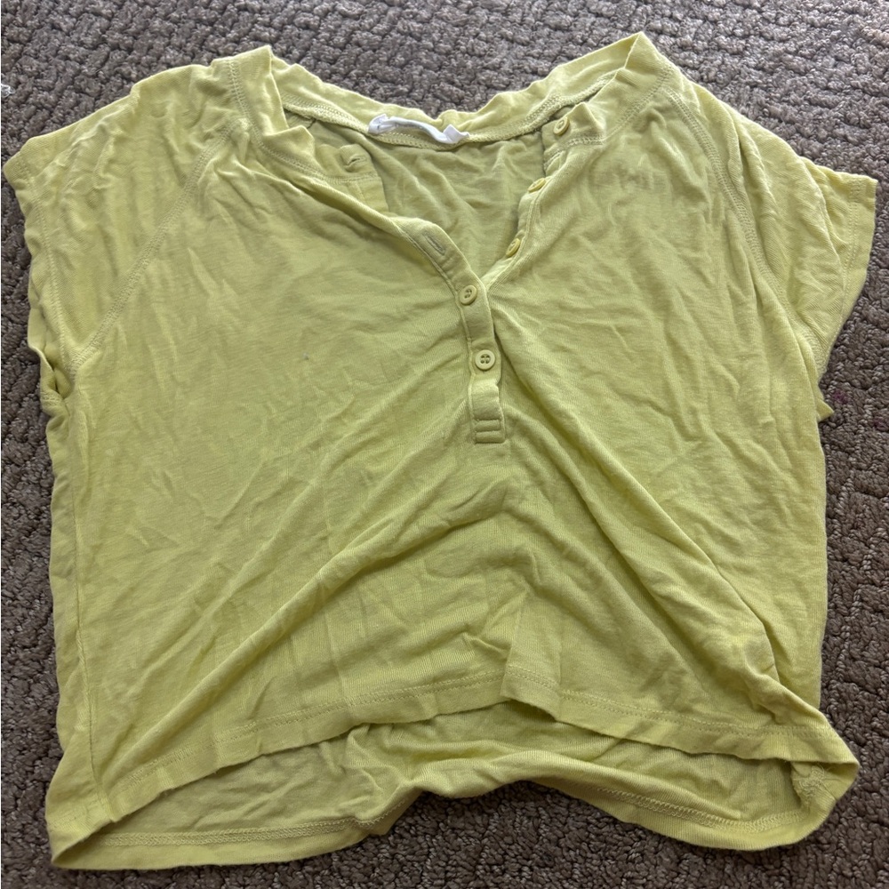 Casual Yellow Button-Up Top
